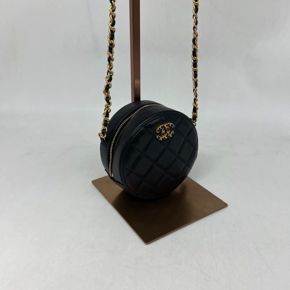 Chanel Women Pre-Loved Bag Very Good Condition - Picture 2 of 9